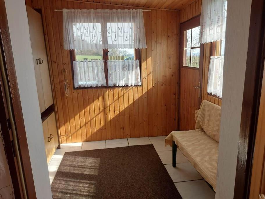 Villa Dum Nedaleko Resovskych Vodopadu Tvrdkov Exterior foto
